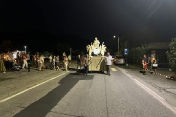 Assunzione Vergine Maria celebrata e festeggiata per le principali vie del Paese.